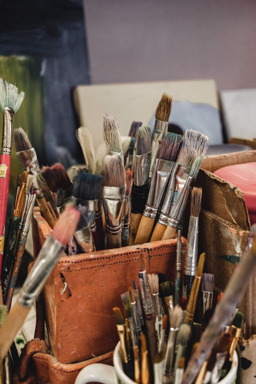 Lots of artists paintbrushes — stock photo for Every photoaicompany design tool