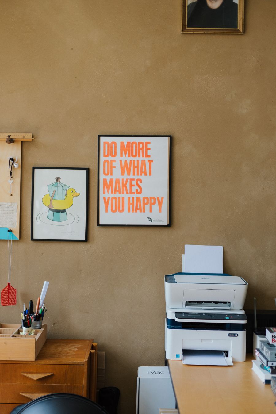 Picture and motivation text on wall — stock photo for Simple pricing, no watermarks, no gotchas