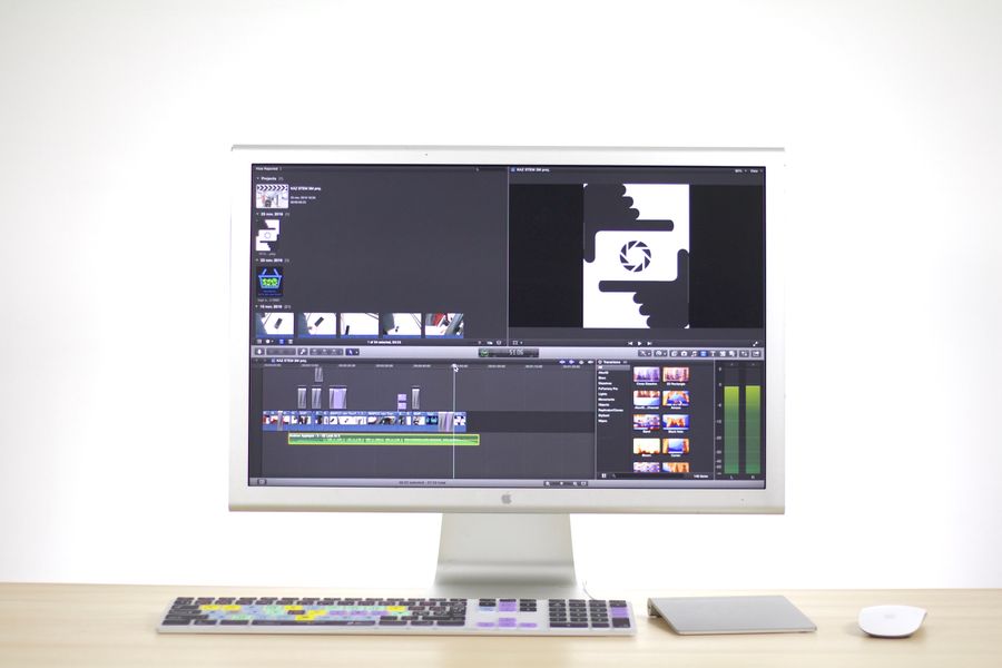 Imac showing editing software — stock photo for Add Text