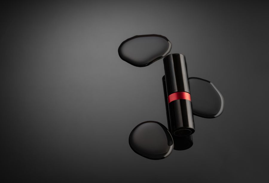 Modern black lipstick with water droplets — Remove Background resize-canvas mockup