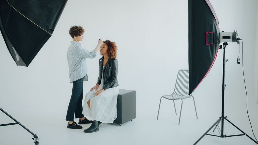 Professional photoshoot makeup session — PhotoAI Company — AI photo & design editor motion card