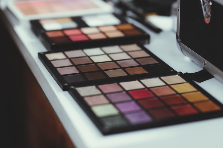 Three black eyeshadow palettes — stock photo for Duplicate a Design